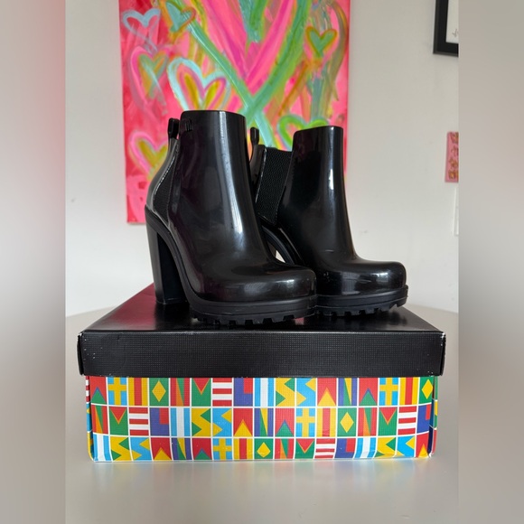 Melissa Glossy Heeled Rain Boots - Picture 2 of 7